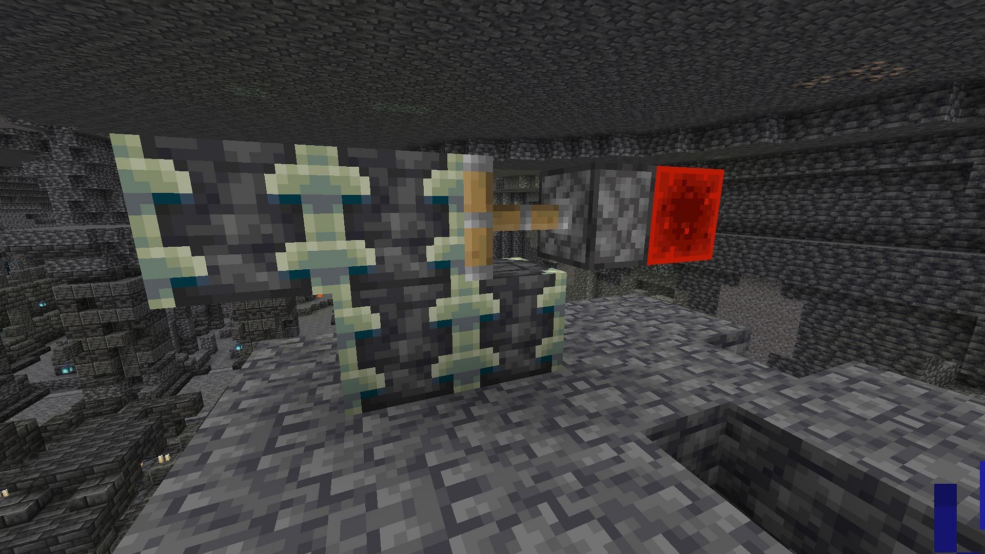 Blocks can be pushed with a piston (Image via Minecraft 1.19)