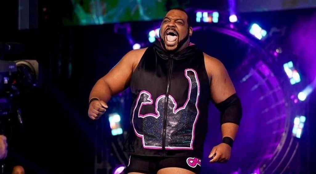 Keith Lee making his way to the ring on Dynamite