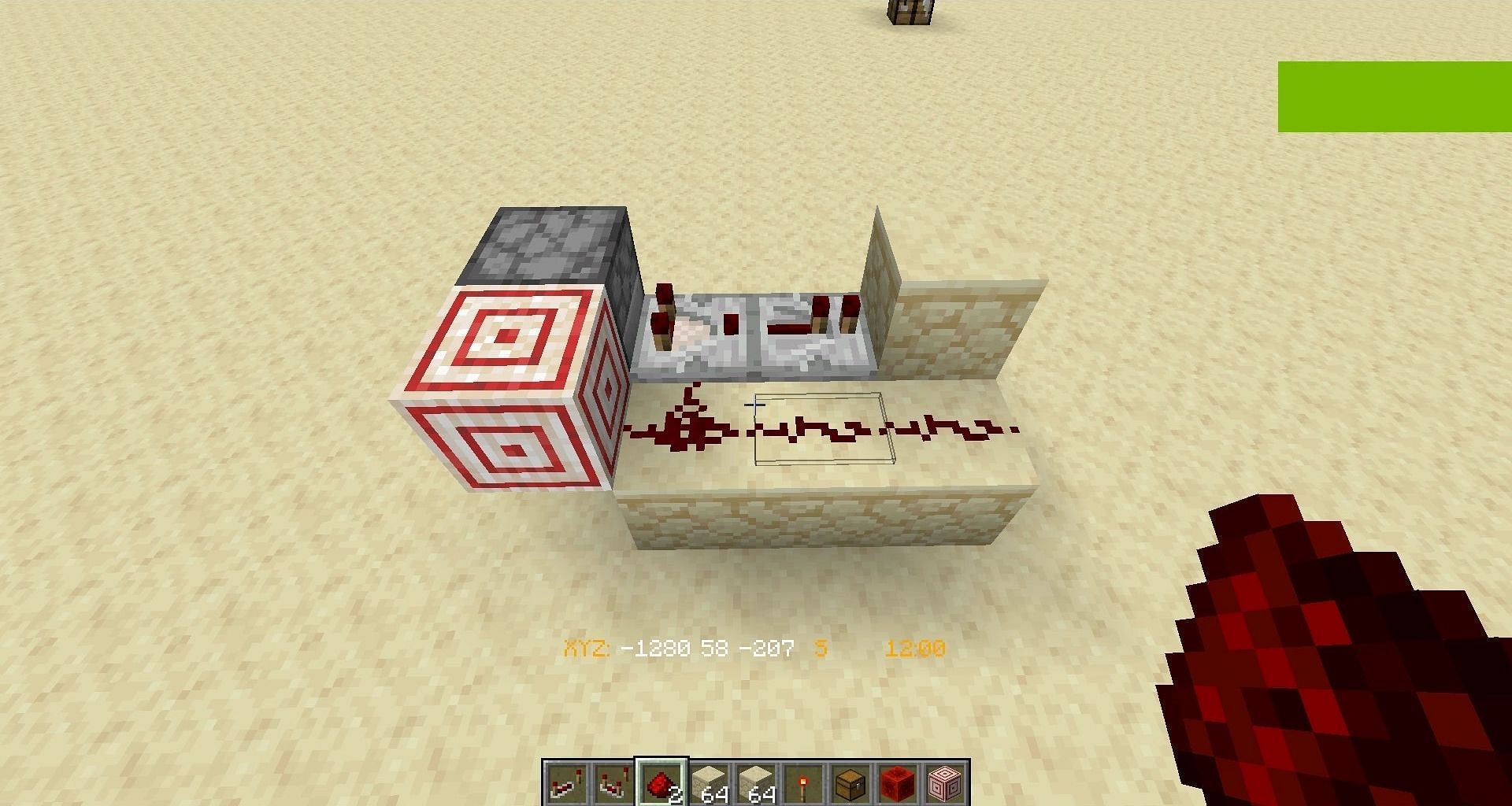 Simple redstone contraption using the block (Image via u/jasonreid1976 Reddit)