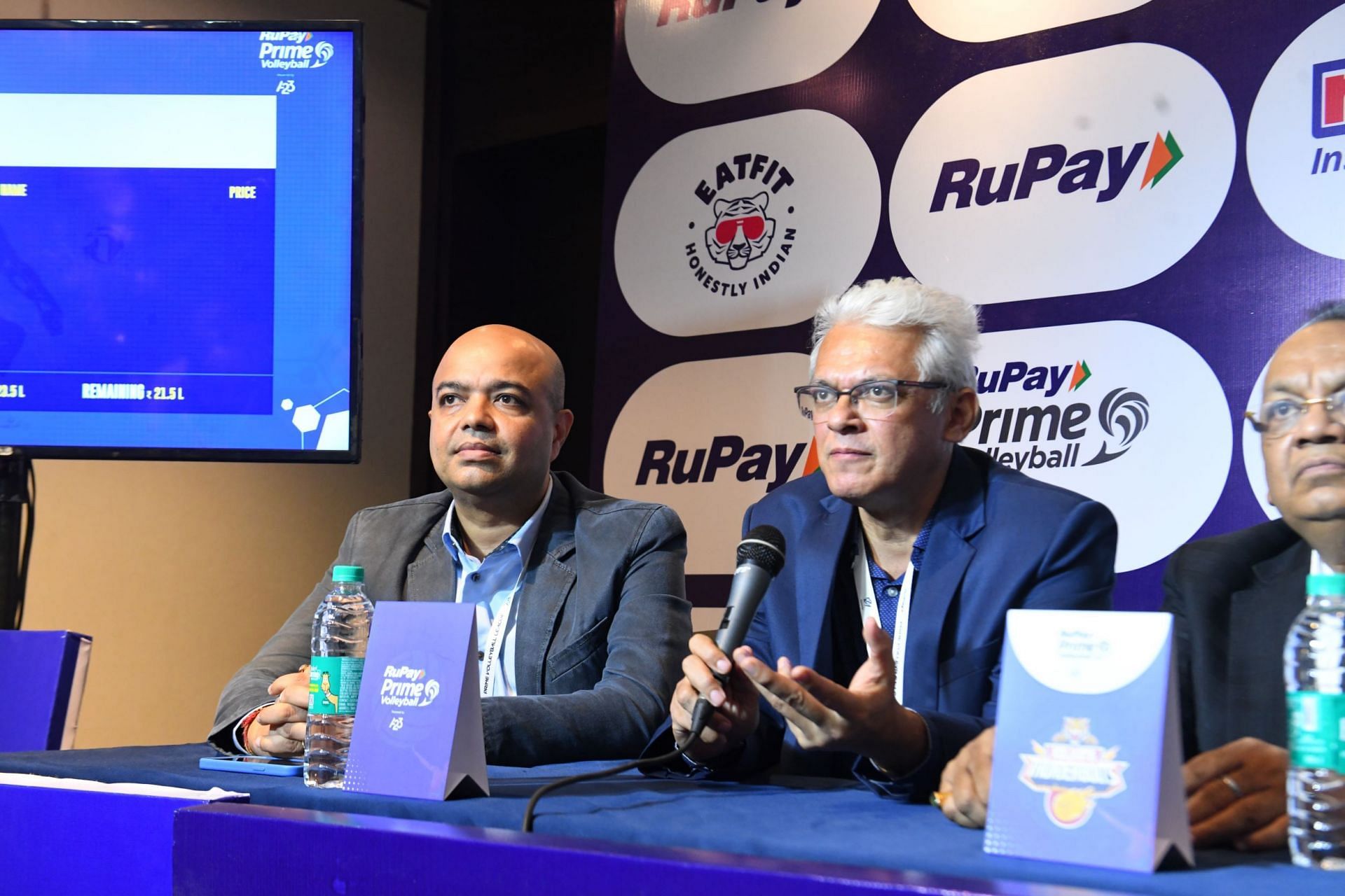 Managing Director and Co-Founder of Baseline Ventures, Tuhin Mishra (Left) at the Volleyball League Auction alongside Joy Bhattacharjya, Vice President of Baseline Ventures.