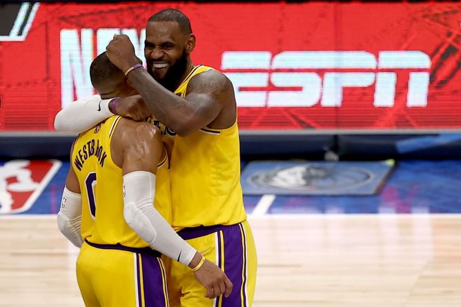 "I told him to text me later" - LeBron James opens up on advice he gave Russell Westbrook after dismal outing against the New York Knicks