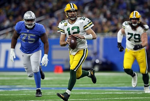 Green Bay Packers v Detroit Lions