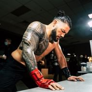 WWE यूनिवर्सल चैंपियन रोमन रेंस का मुकाबला सैथ रॉलिंस के खिलाफ हुआ