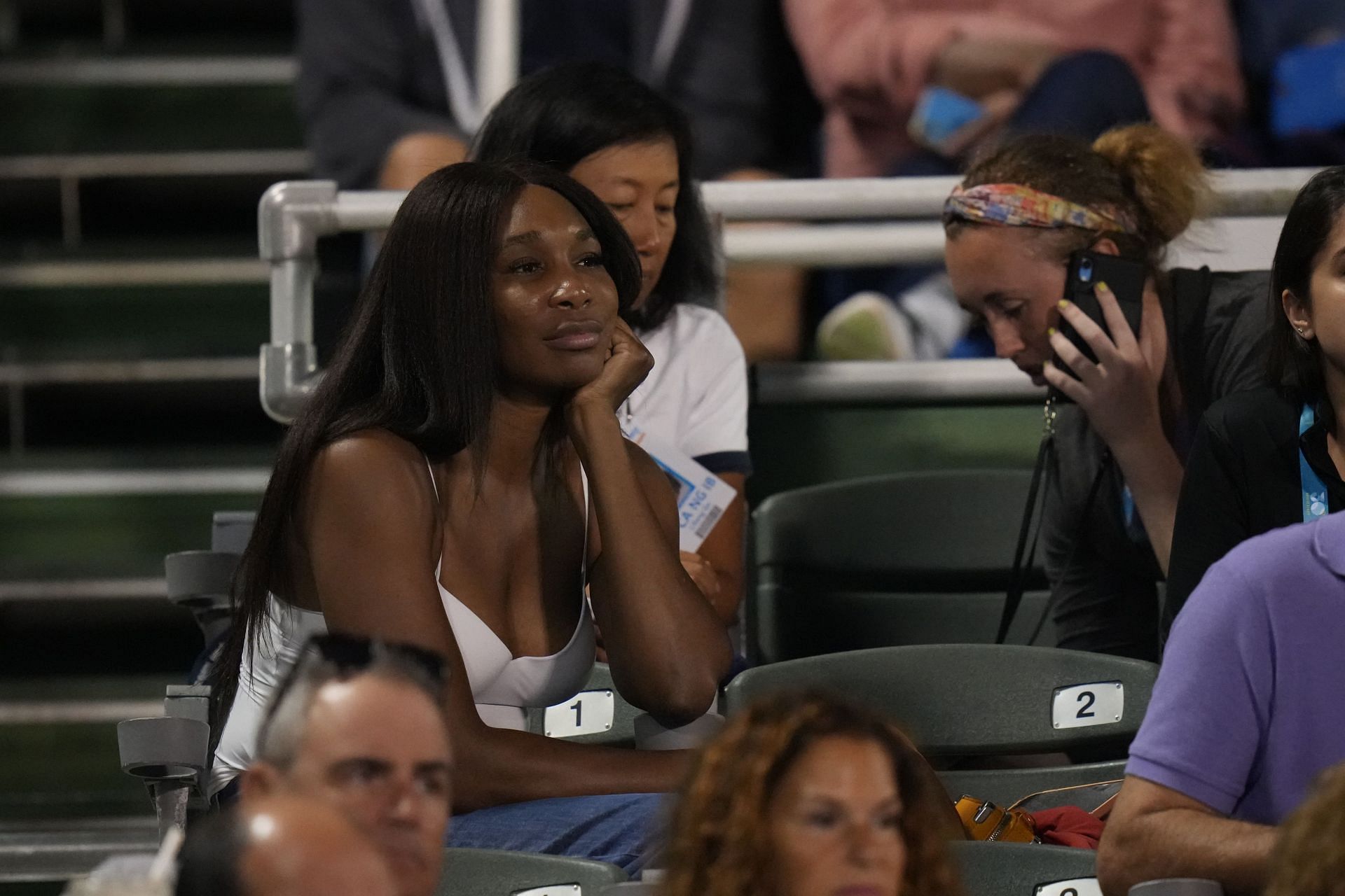 Venus Williams catching some tennis action at the 2022 Delray Beach Open
