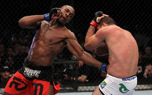 Jon Jones made the most of a late-notice title shot against Mauricio Rua in 2011.