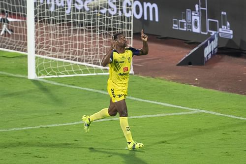 HFC's Bart Ogbeche celebrates scoring against KBFC. [Credits: ISL]