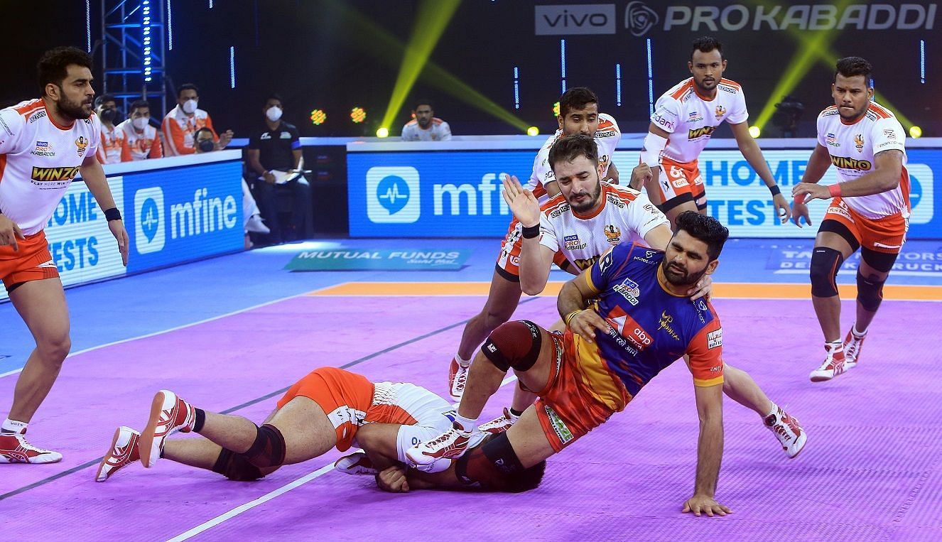 PKL 8 में परदीप नरवाल समेत 6 खिलाड़ियों ने लगाए सुपर 10 (Photo: Pro Kabaddi League)