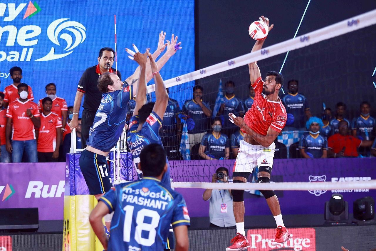 Jerome Vinith in action in the Prime Volleyball League. (PC: PVL)