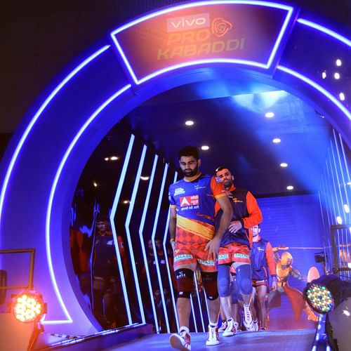 UP Yoddha's star raider Pardeep Narwal leads his team to the field - Image Courtesy: UP Yoddha Twitter