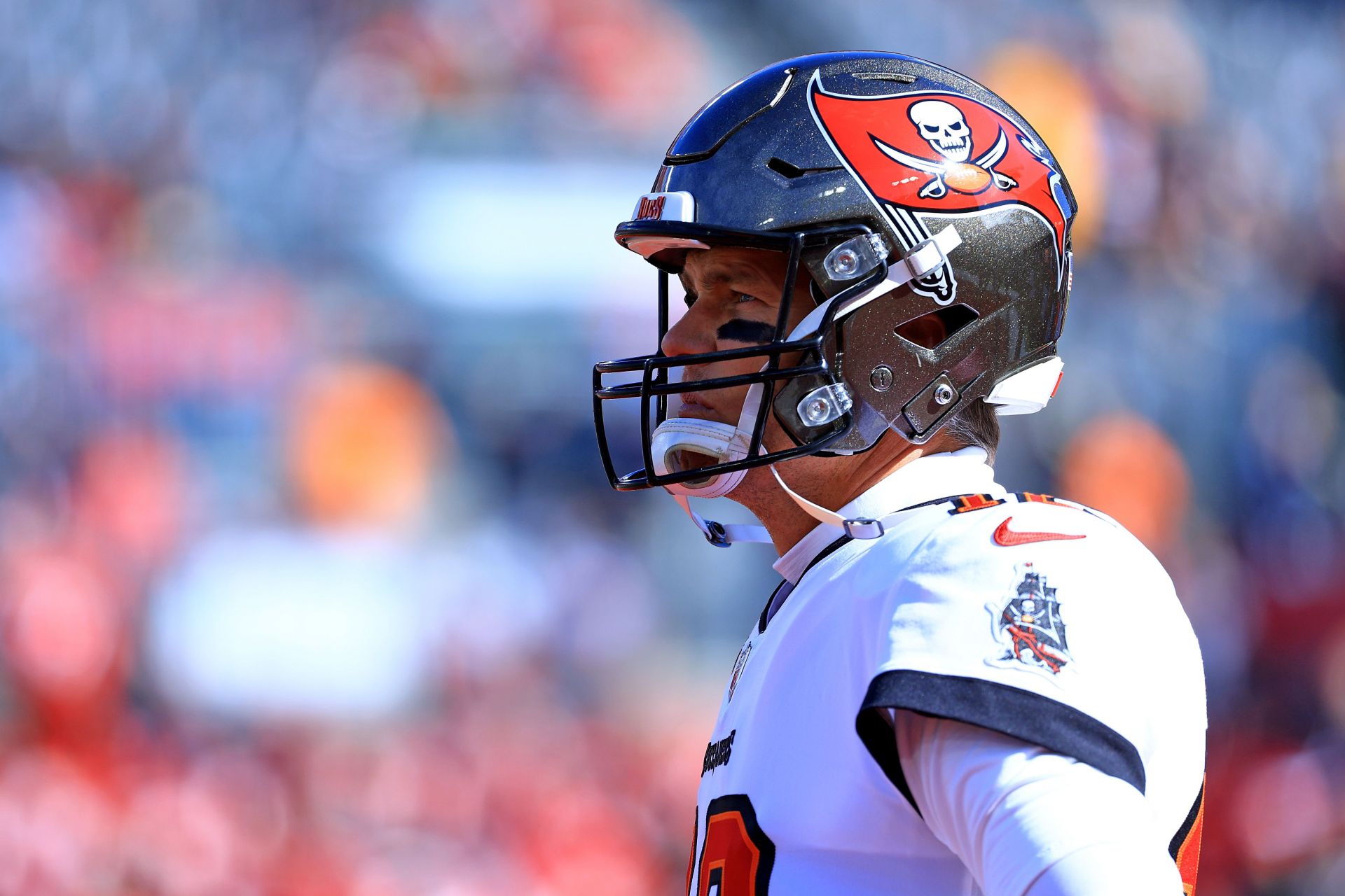 Tom Brady shuts down Buccaneers return for good: 'Excited to never put on a  helmet again'