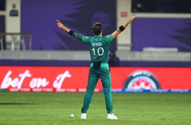 LAH vs KAR Dream11 Prediction: Fantasy Cricket Tips, Today's Playing 11 and Pitch Report for PSL 2022, Match 26