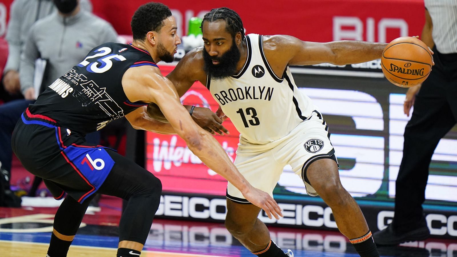 The Philadelphia 76ers and Brooklyn Nets executed the biggest trade of the NBA this season [Photo: 6ABC]