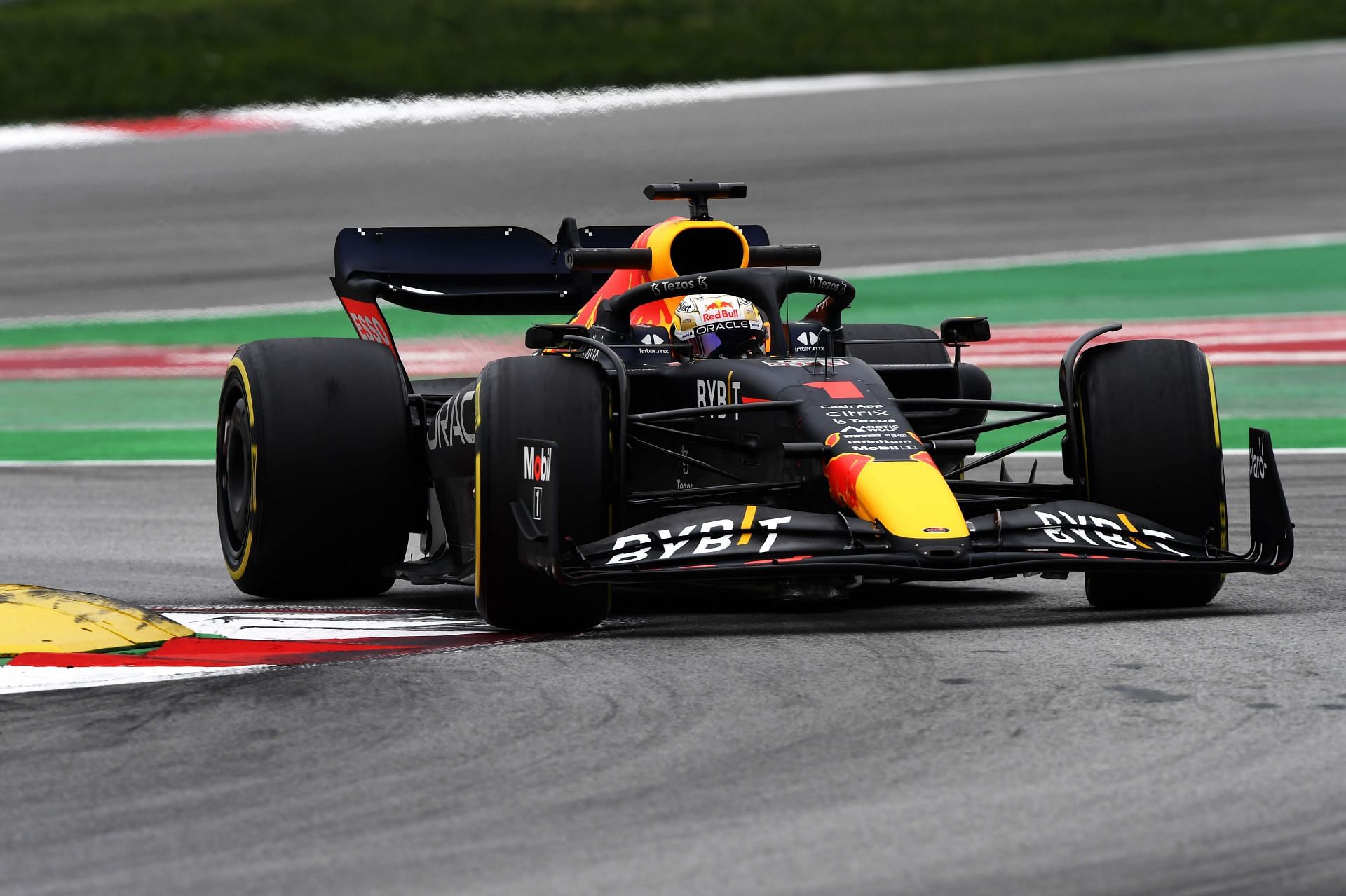 Max Verstappen running the #1 on his car during pre-season testing in Barcelona (Photo by Rudy Carezzevoli/Getty Images)