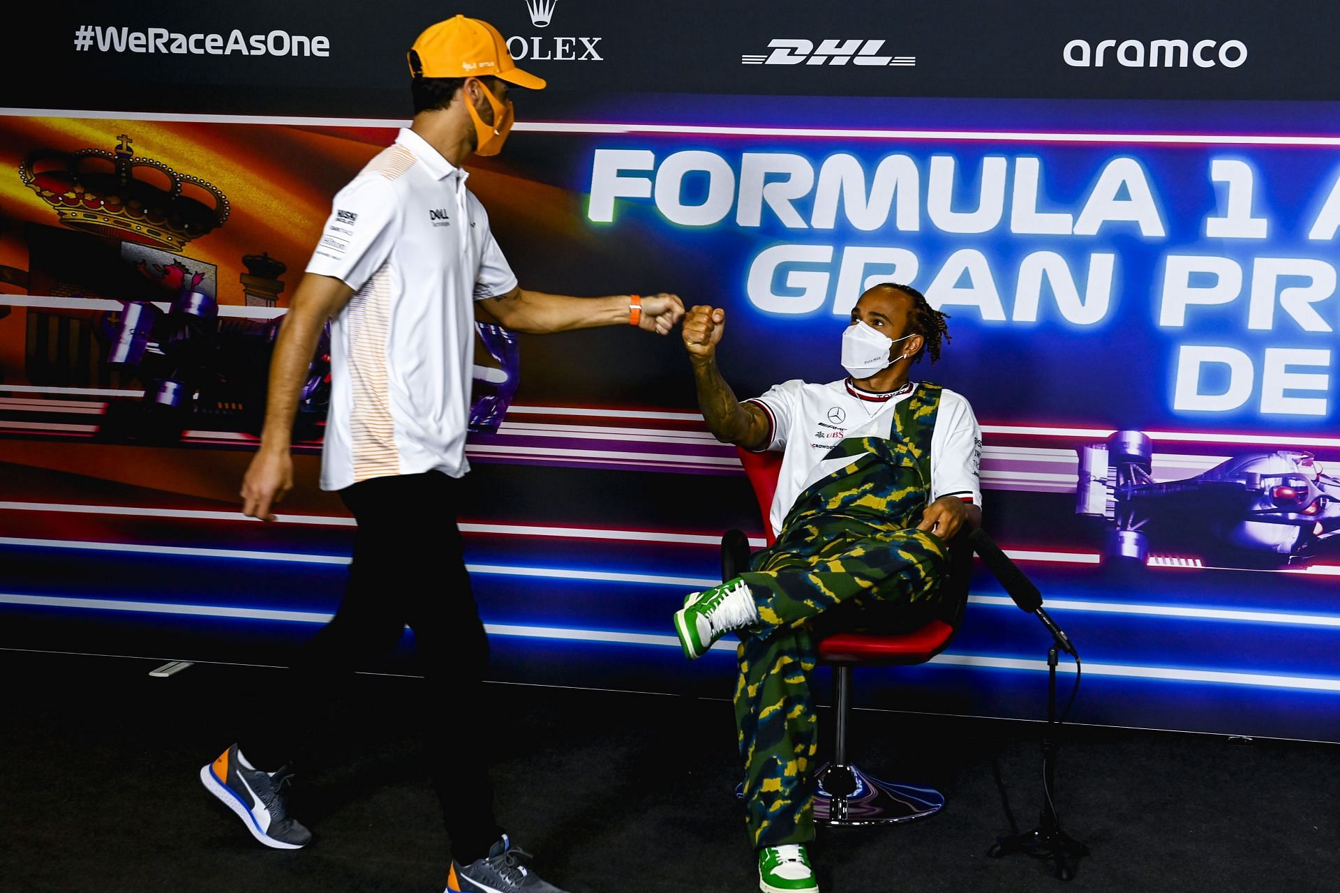 Daniel Ricciardo (left) interacts with Lewis Hamilton in the Drivers&#039; Press Conference ahead of the 2021 Spanish Grand Prix (Photo by Mark Sutton - Pool/Getty Images)