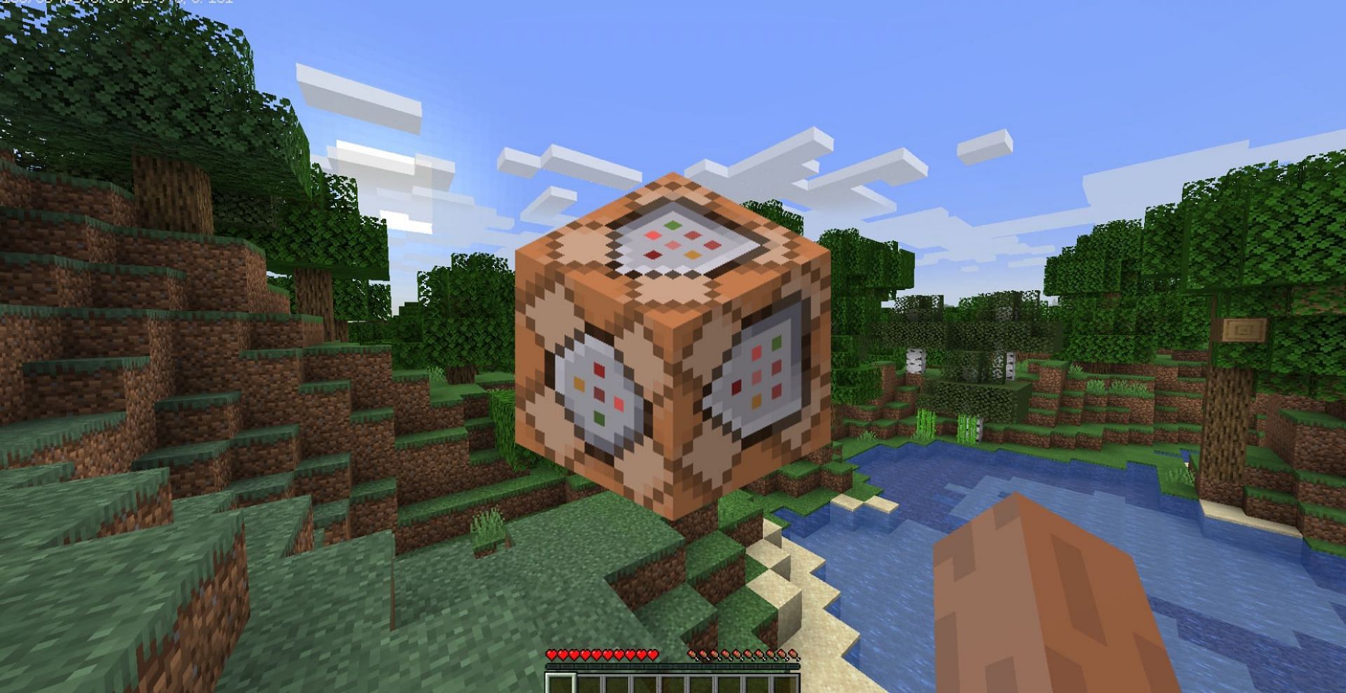 Impulse command block (Images via Minecraft Wiki)