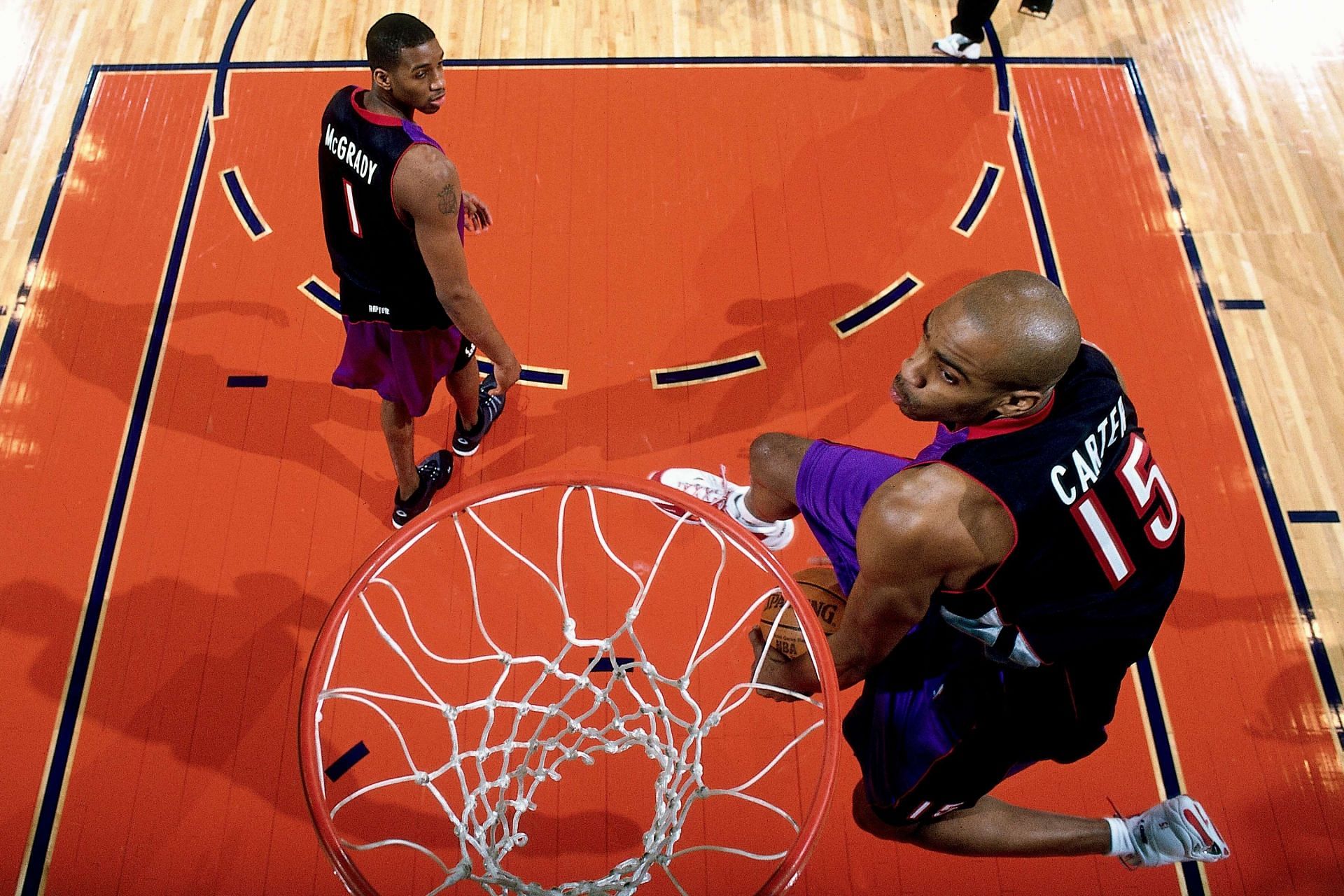 Vince Carter and Tracy McGrady brought the prestige back to the NBA Dunk Contest in 2000. [Photo: OpenCourt-Basketball]