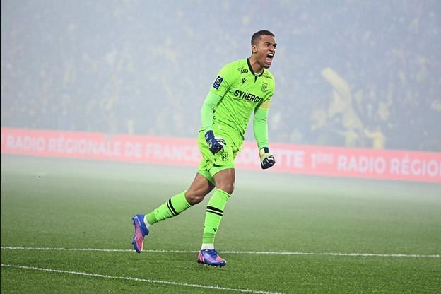 Alban Lafont celebrates following Nantes&#039; 3-1 win over PSG