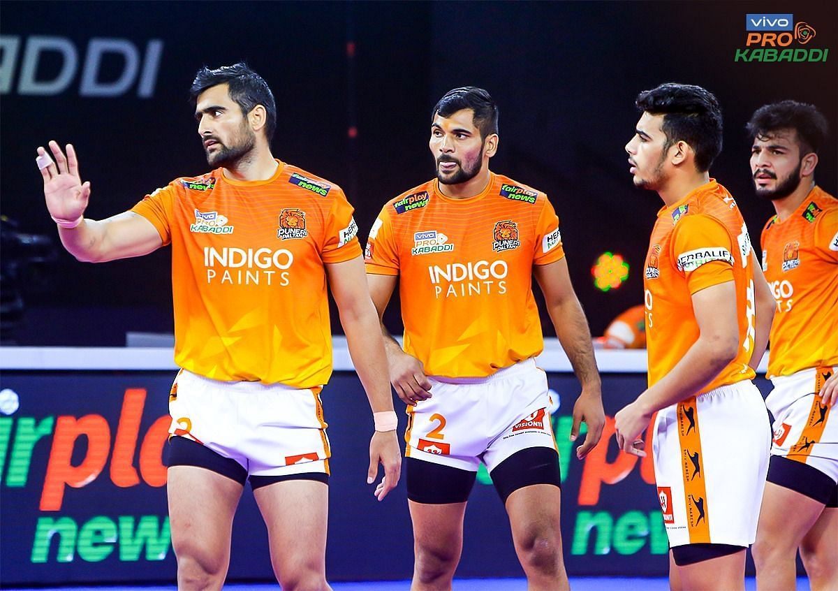 Rahul Chaudhari scored one raid point for Puneri Paltan tonight (Image Courtesy: PKL/Facebook)