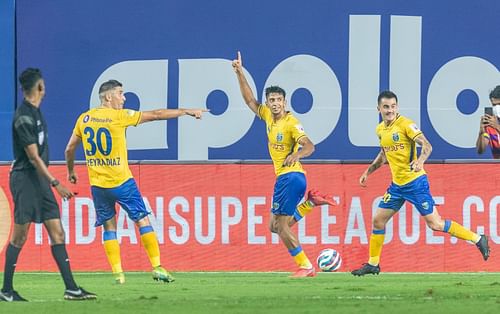 KBFC's Sahal Abdul Samad celebrates after scoring from close range (Credits: ISL).