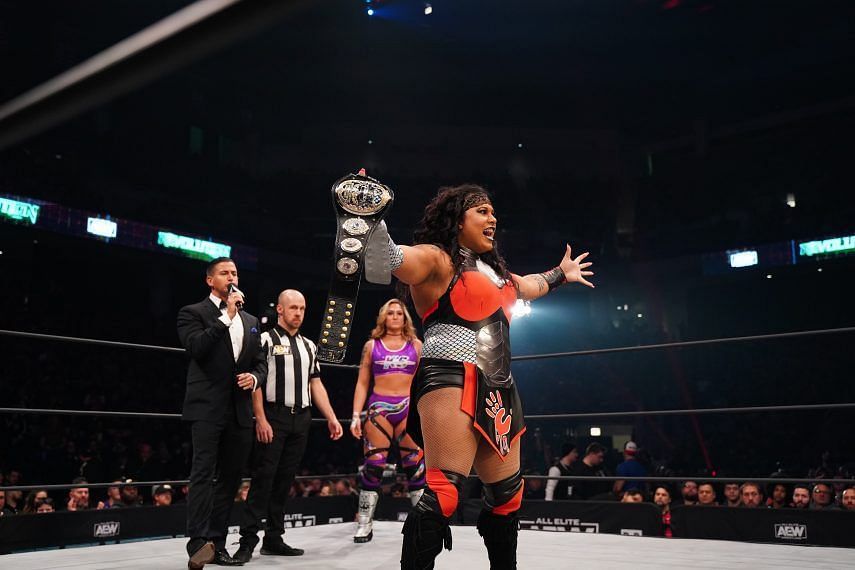 Nyla Rose breaks character to praise former WWE manager