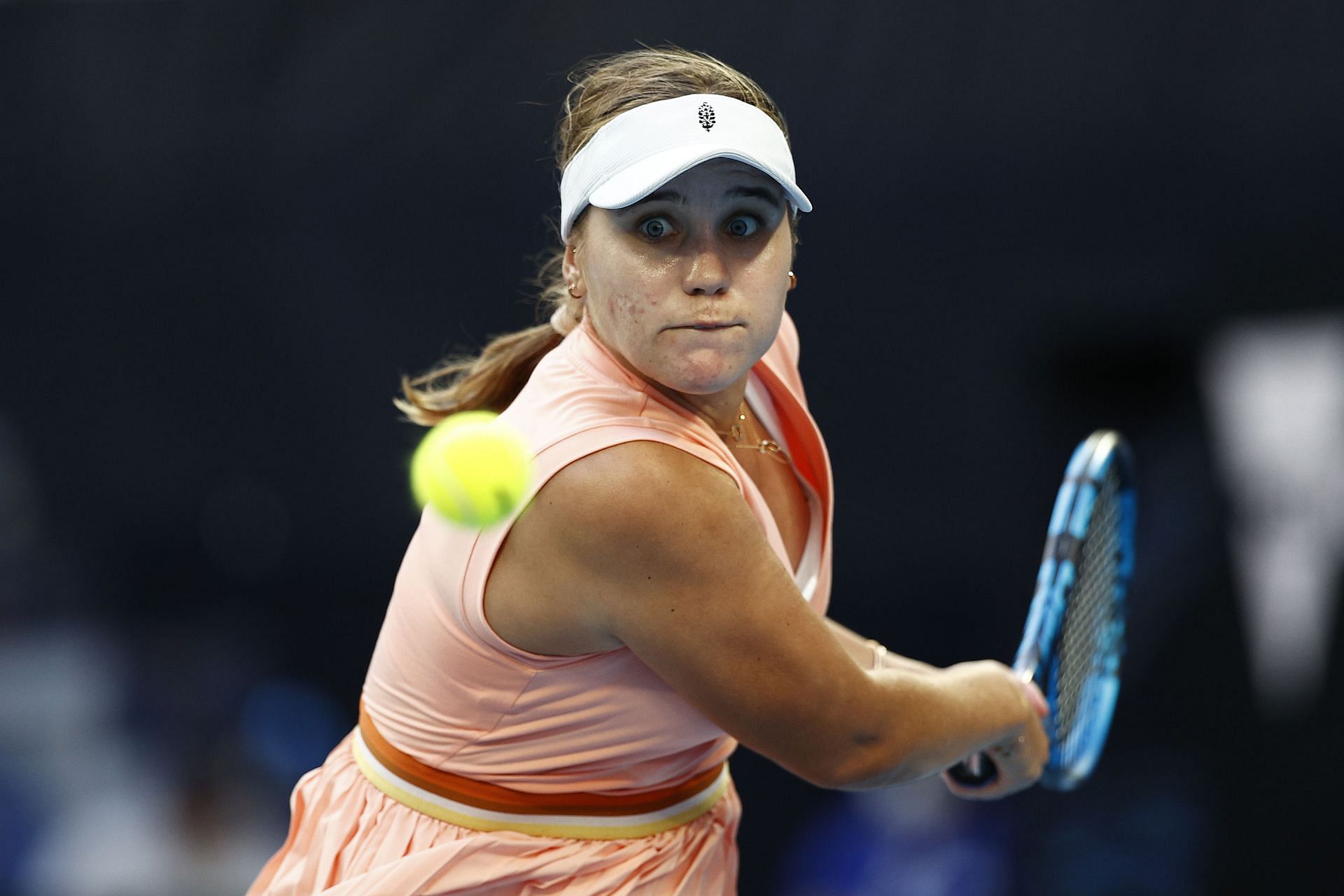 Sofia Kenin in action at the 2022 Australian Open