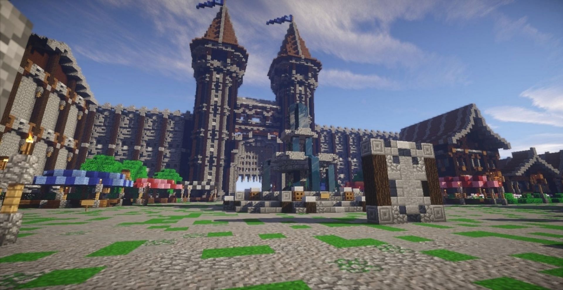 A central market square (Image via Planet Minecraft/PanteLegacy)