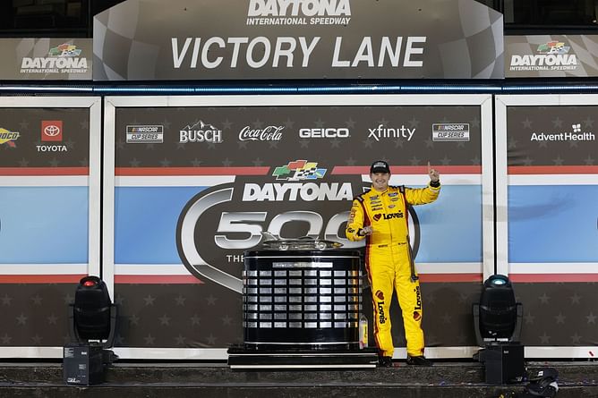 Watch: Haulers enter as teams get ready for Daytona 500 practice