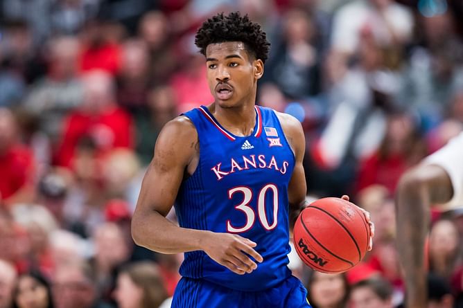 “I’m like, Dame, you got to give this kid a chance” - Phil Beckner on convincing Damian Lillard to let Kansas guard Ochai Agbaji workout with him