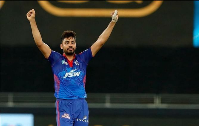 Avesh Khan smashes record for uncapped Indian player, sold to LSG for ₹10 crore in IPL 2022 auction