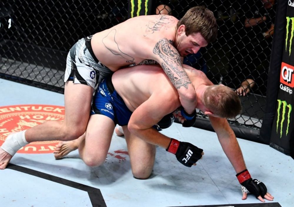 Brendan Allen picked up a solid late-notice win over Sam Alvey