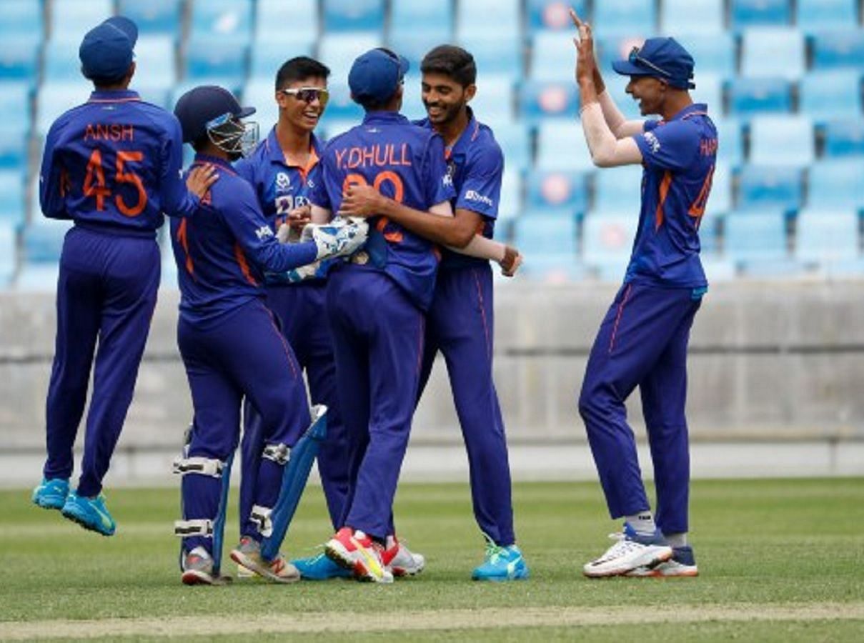 भारत और ऑस्&zwj;ट्रेलिया के बीच आईसीसी अंडर-19 वर्ल्&zwj;ड कप का सेमीफाइनल मैच खेला जाएगा