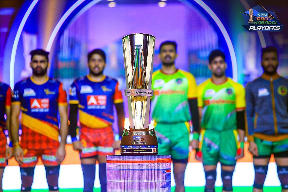 Who will lift the PKL trophy in Bengaluru today? Image Courtesy: Pro Kabaddi Twitter