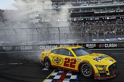 "A really scummy move" - NASCAR fans react to Kyle Larson's incident with Justin Haley