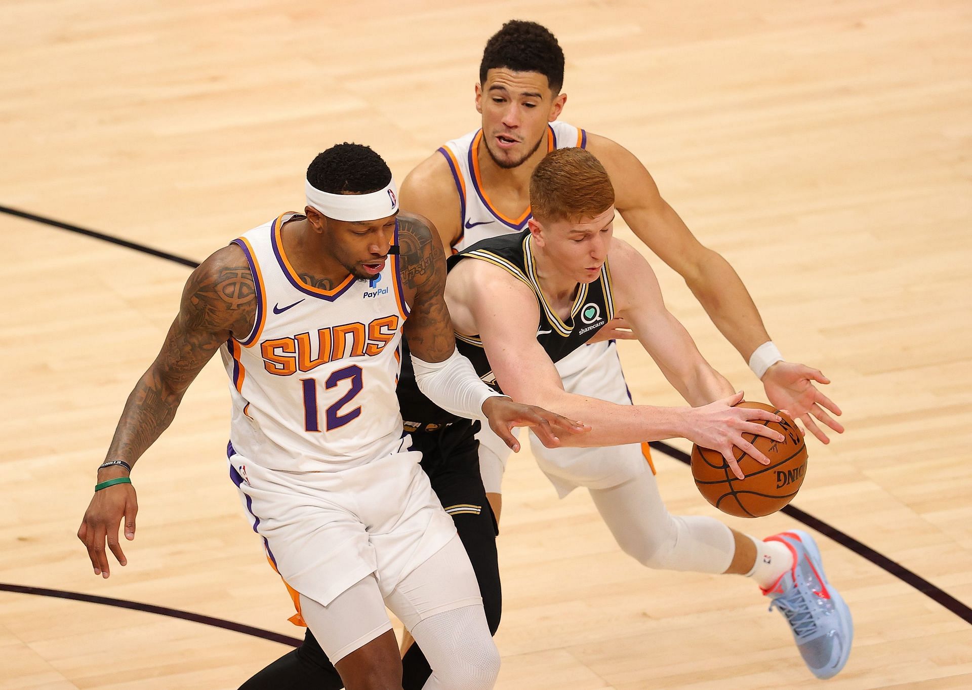 The Atlanta Hawks will host the Phoenix Suns on February 3.