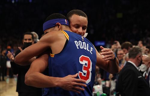 Jordan Poole attributed his 31-point game vs the San Antonio Spurs to Steph Curry's presence by the sidelines