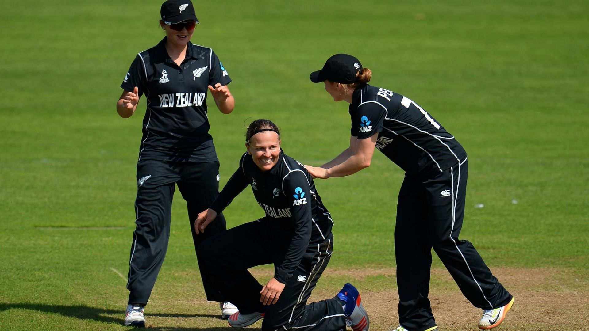 New Zealand lead West Indies 4-1 in the Women&#039;s ODI WC.