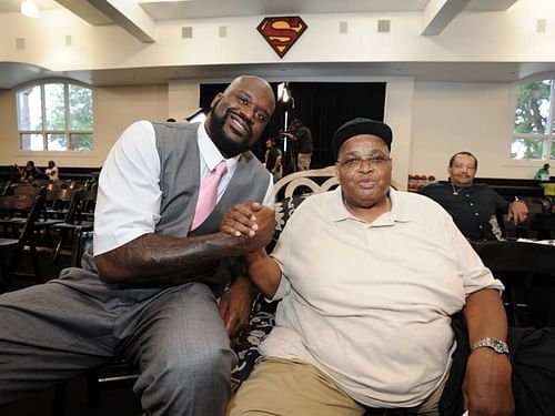 Shaquille O'Neal profusely thanked his late father, Sergeant Phillip Harrison, for making him the player and the man he is today. [Photo: Fadeaway World]