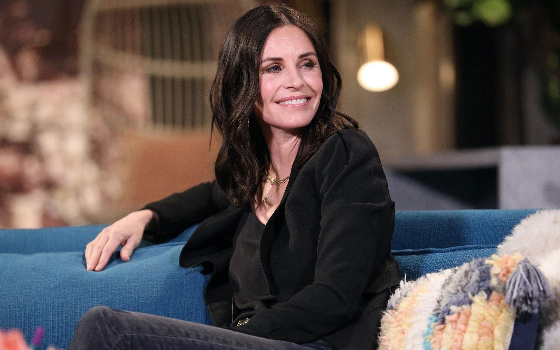 Friends actor Courteney Cox opens up on aging and injections (Image via Getty Images)