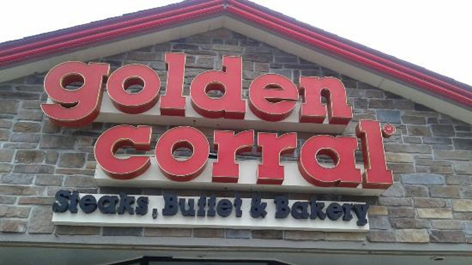 Golden Corral food fight brawl video takes over the internet as Bensalem police investigate