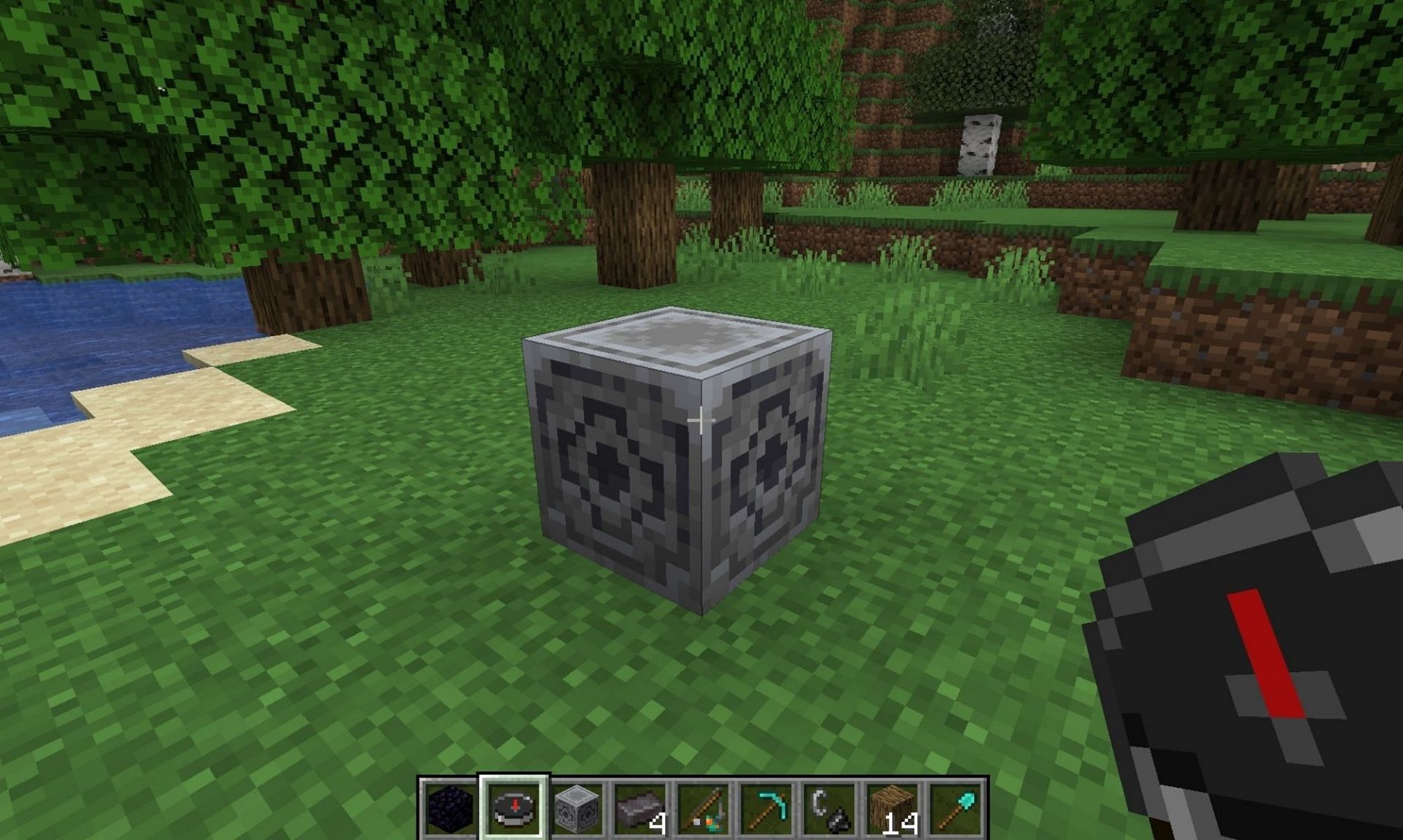 Lodestones can connect to player compasses and change where they point (Image via Mojang)