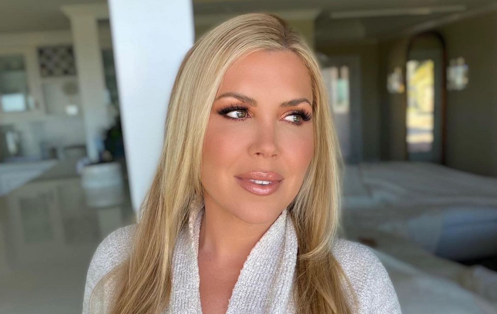 Dr. Jennifer &ldquo;Jen&rdquo; Armstrong from RHOC Season 16 (Image via jenniferarmstrongmd/Instagram)