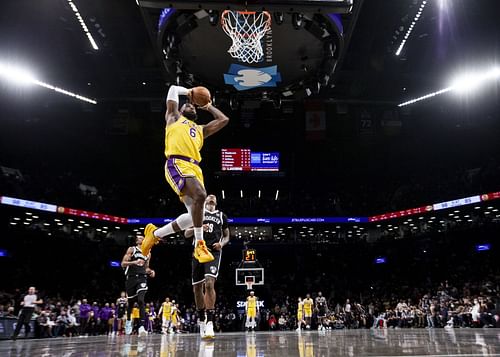 LeBron James throwing it down against the Brooklyn Nets