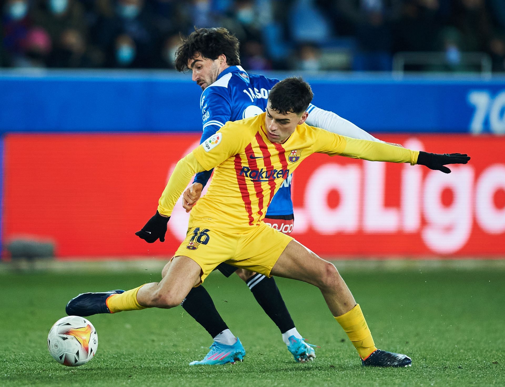 Deportivo Alaves v FC Barcelona - La Liga Santander