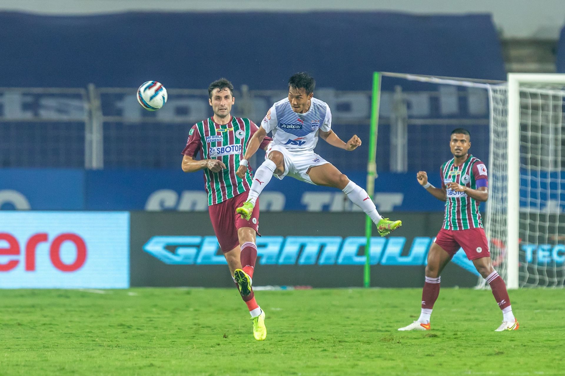 Bengaluru FC&#039;s Udanta Singh in action against ATK Mohun Bagan (Image Courtesy: ISL)