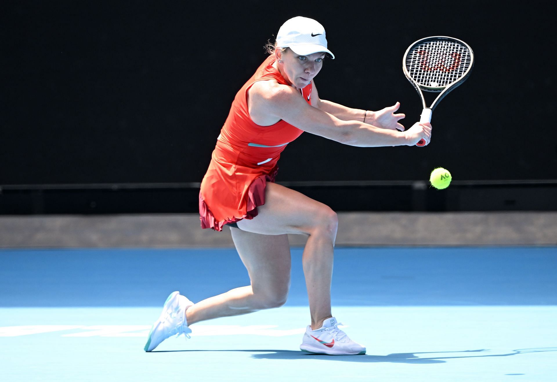 Simona Halep in action at the 2022 Australian Open