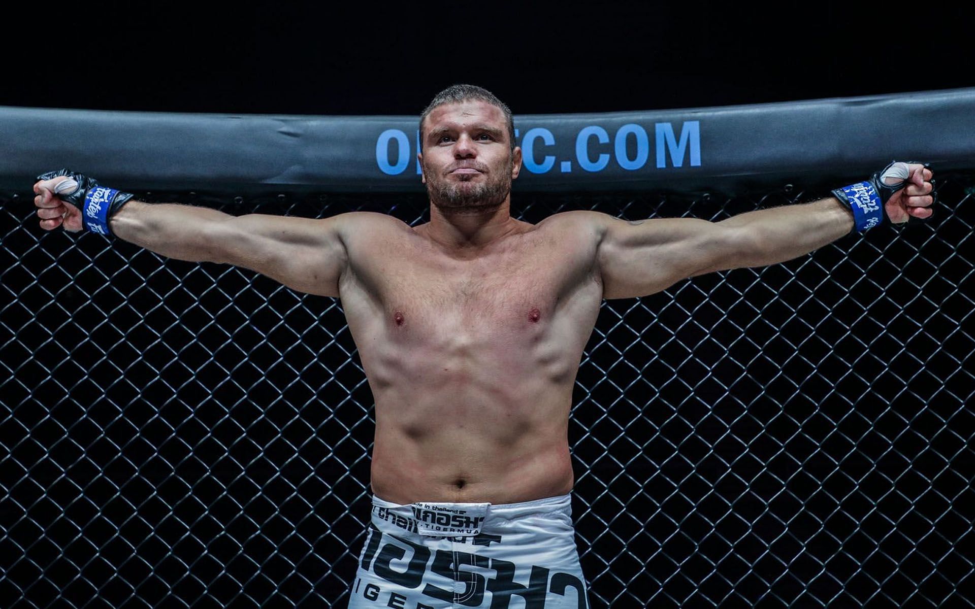 Anatoly Malykhin is ready to put some gold on his waist. | [Photo: ONE Championship]