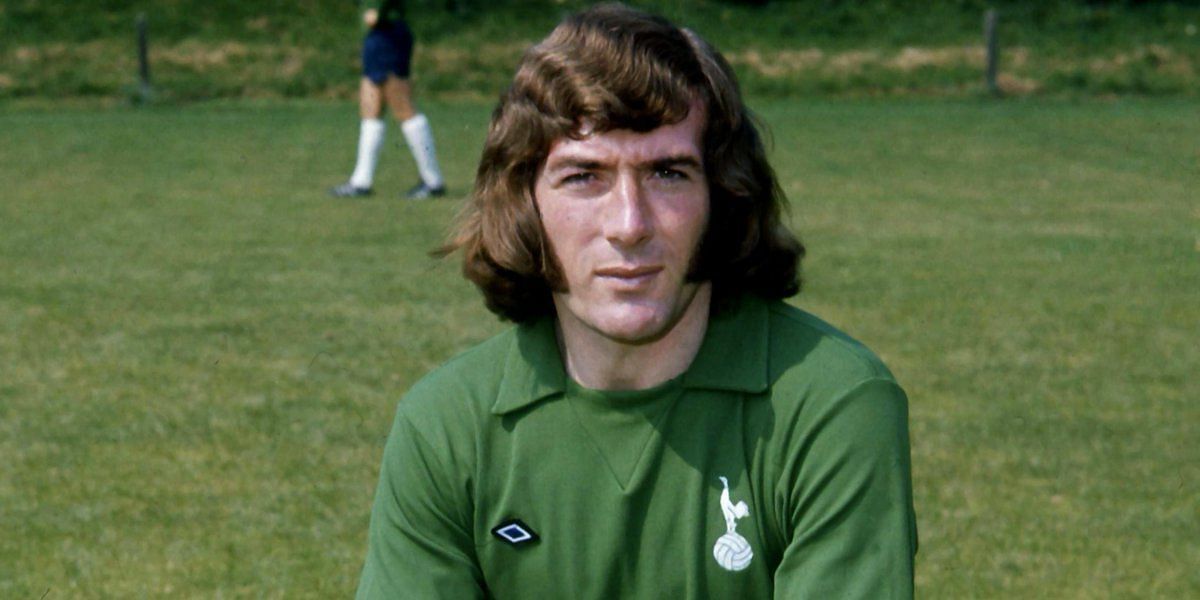 Pat Jennings, in action for Tottenham Hotspur