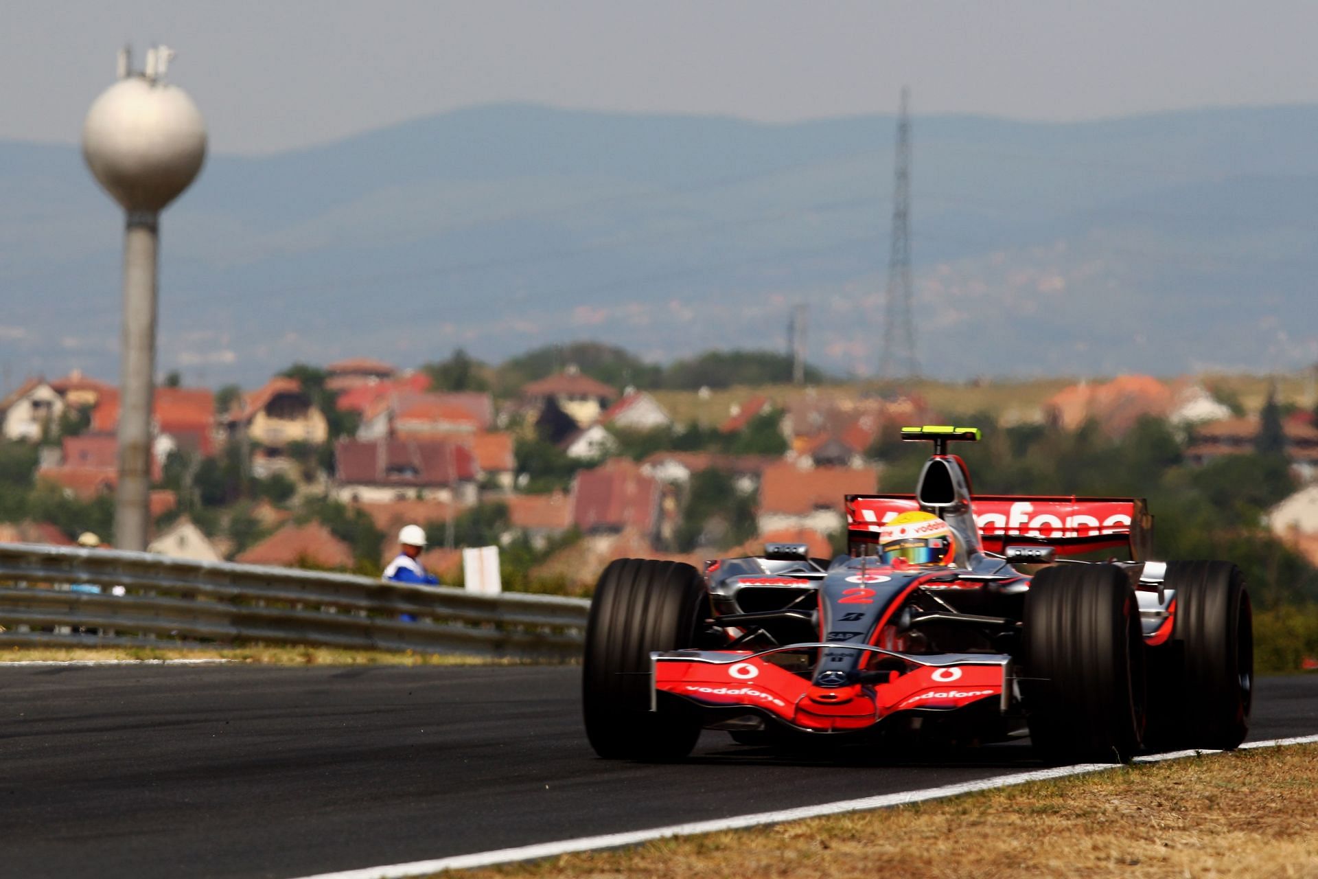 Hungarian F1 Grand Prix - Lewis Hamilton takes on the Hungaroring