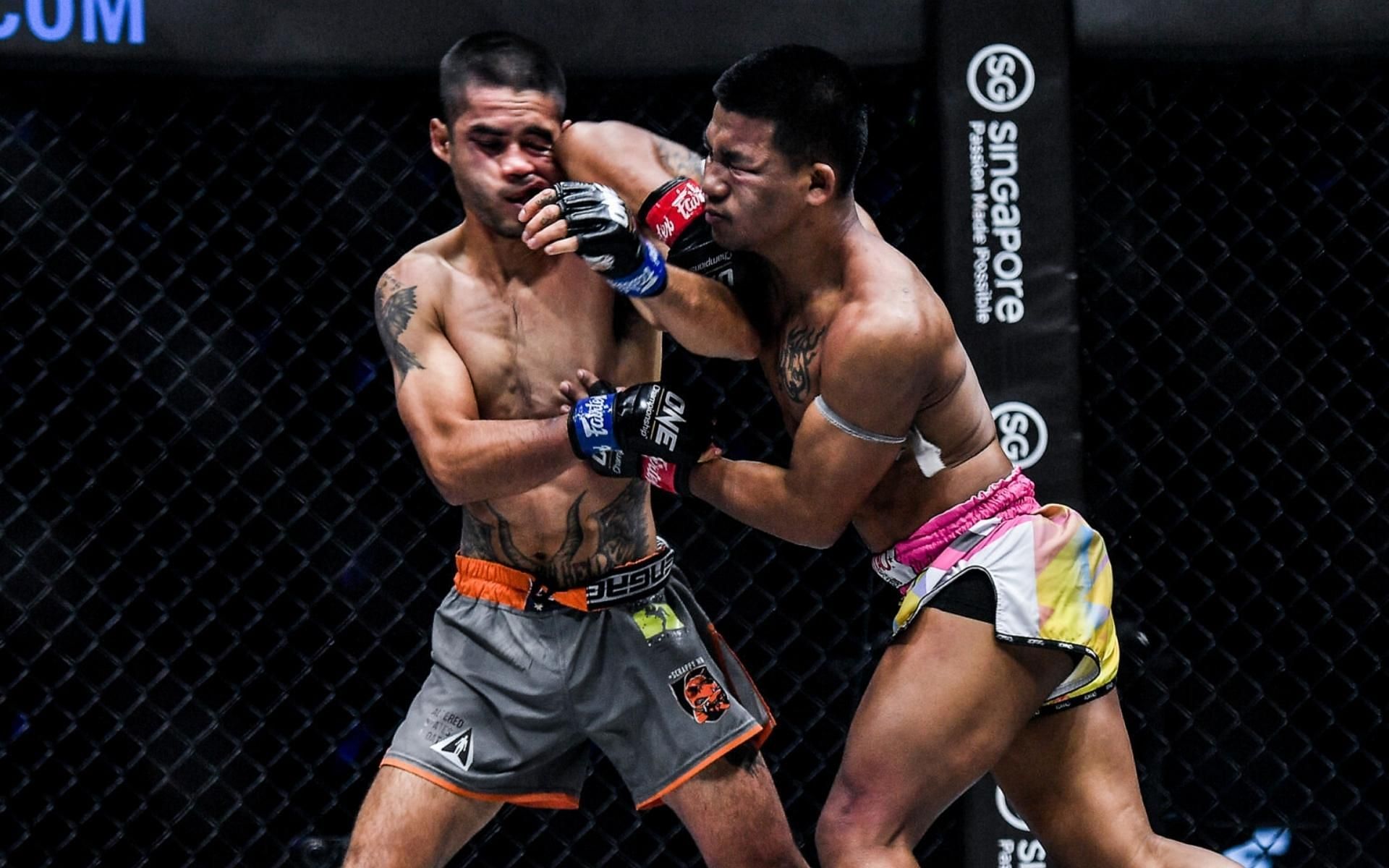 The war between Danial Williams (left) and Rodtang Jitmuangnon (right) was one for the ages. (Image courtesy of ONE Championship)