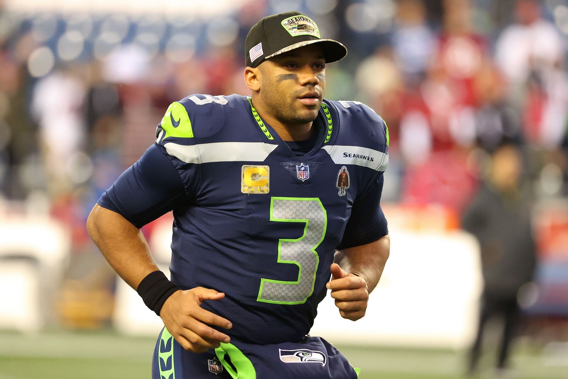 Russell Wilson is lobbying for these Seahawks throwbacks, and we need them  like we need air to breathe, This is the Loop